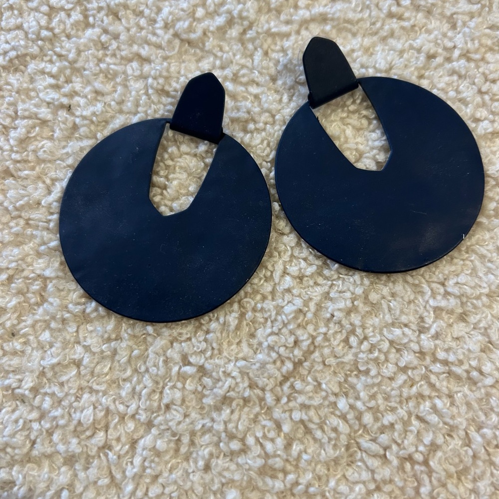 Navy Kendra Scott Statement Earrings